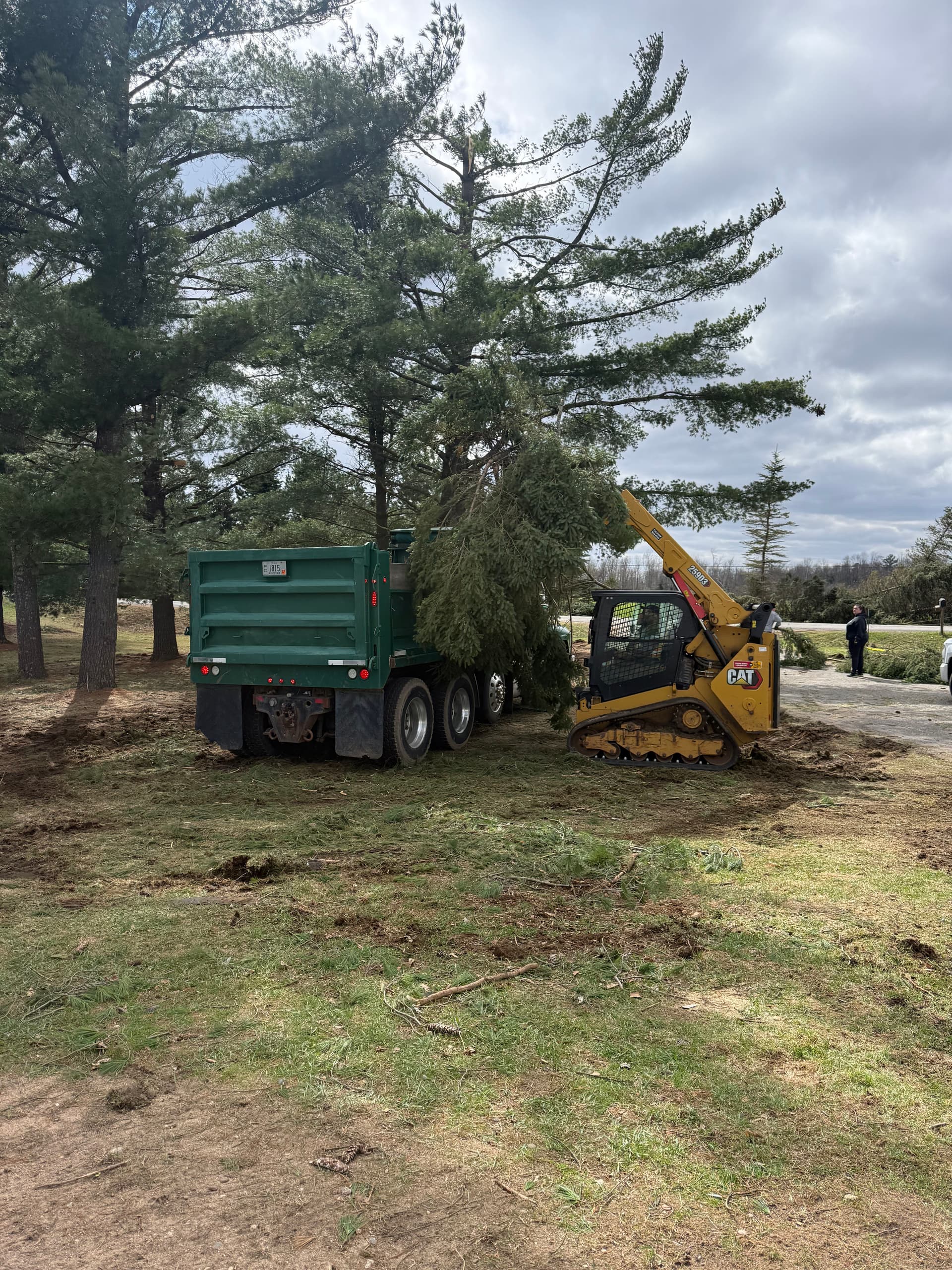 Gallery photos for Helping Ringle Recover After the E3 Tornado: Image #3